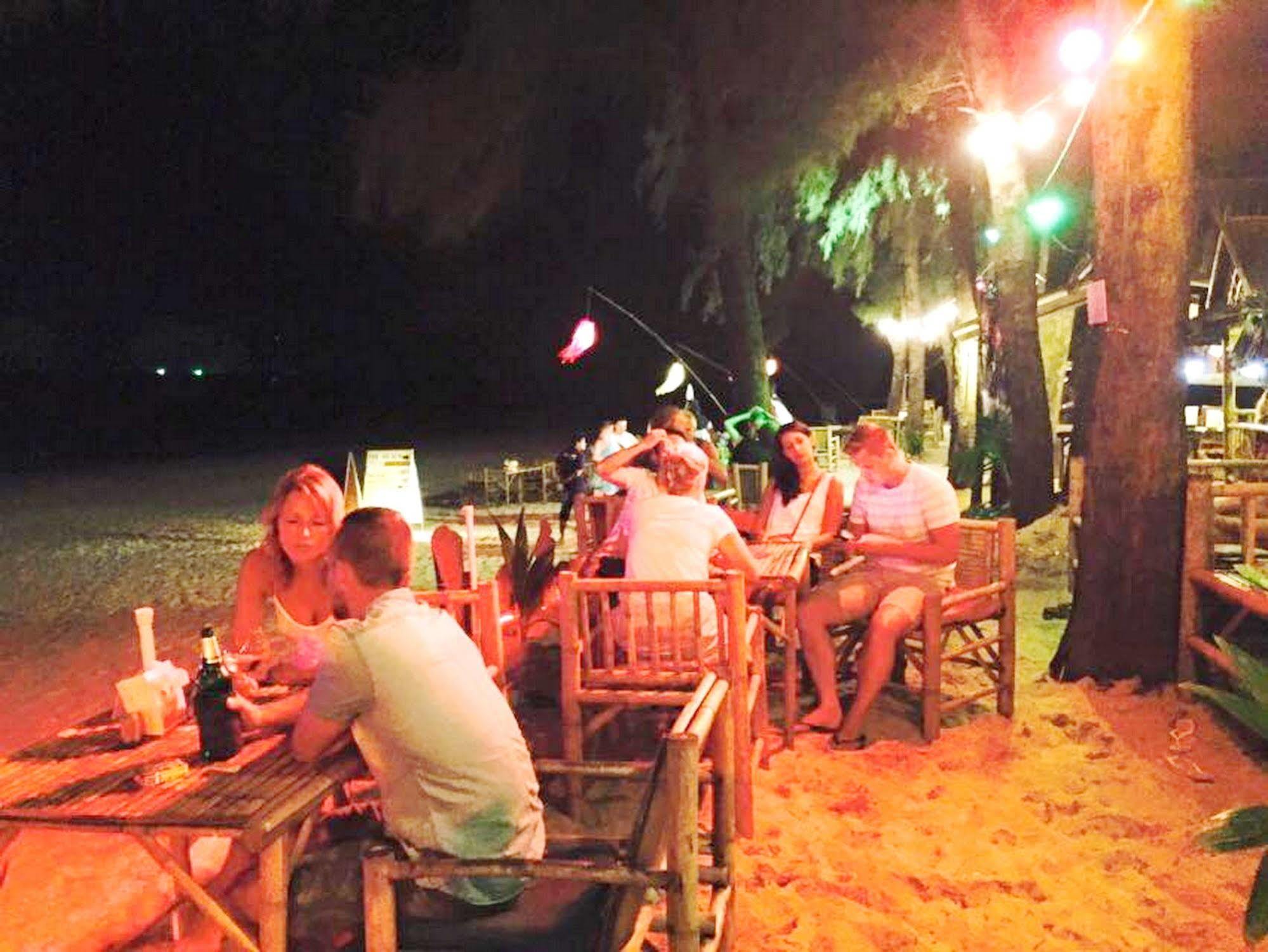 Lanta Palm Beach Resort , Beach Bungalow - Ko Lanta Esterno foto